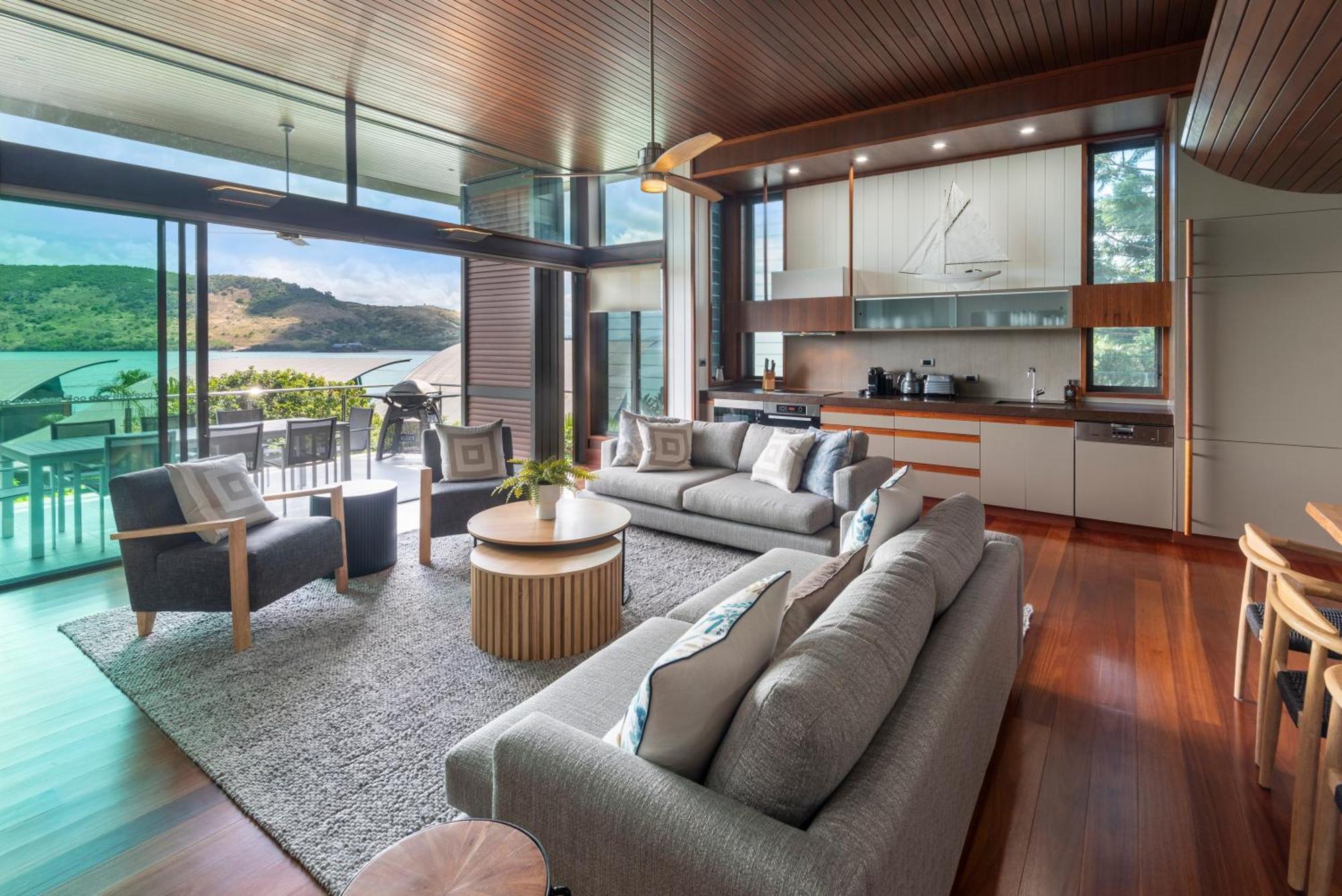 Yacht Club Villas On Hamilton Island By Hiha Exterior photo