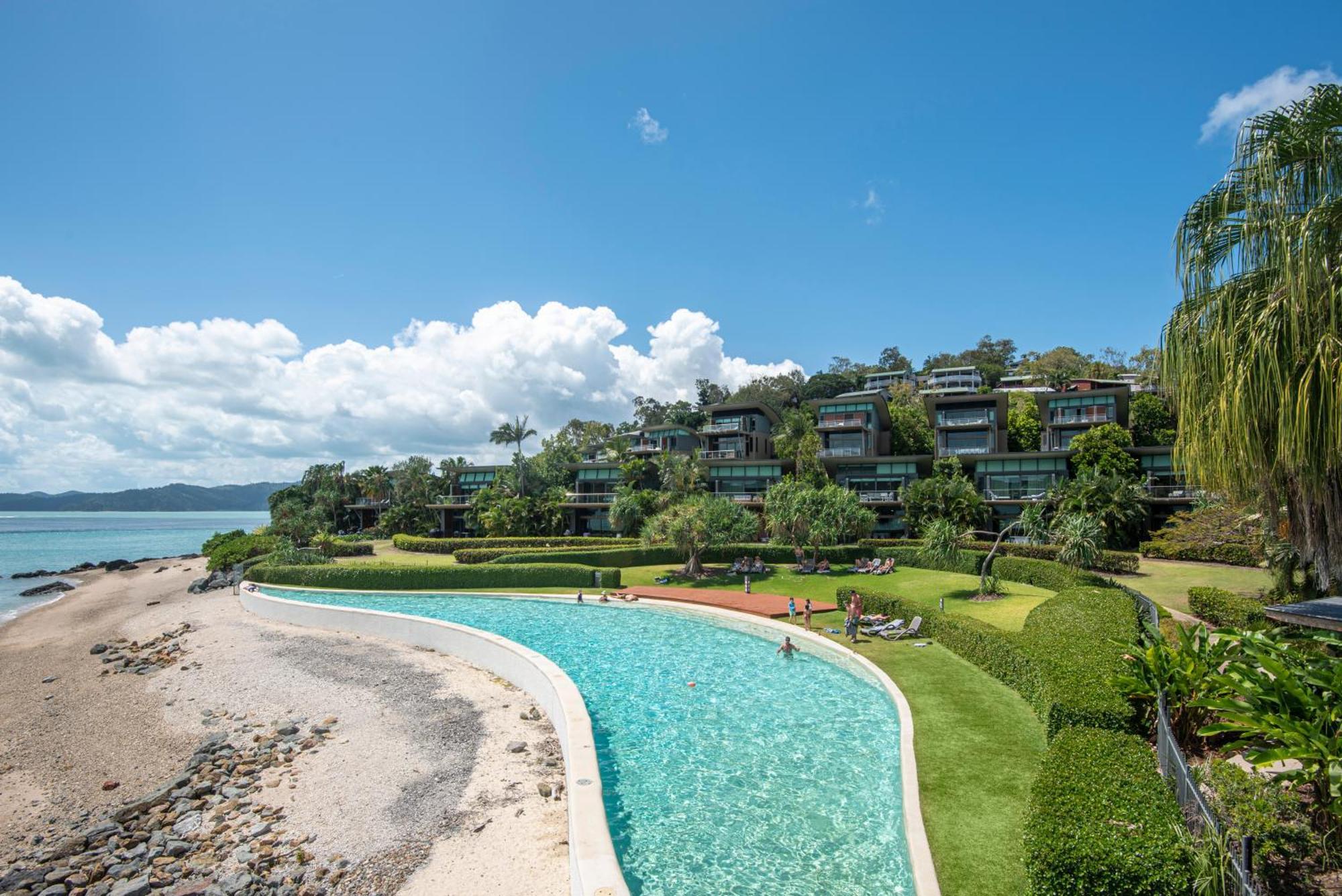 Yacht Club Villas On Hamilton Island By Hiha Exterior photo